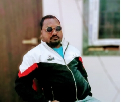 Satish  Khakha